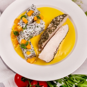 Kuřecí kousky v dýňové omáčce, rýžovo-quinoové muffiny